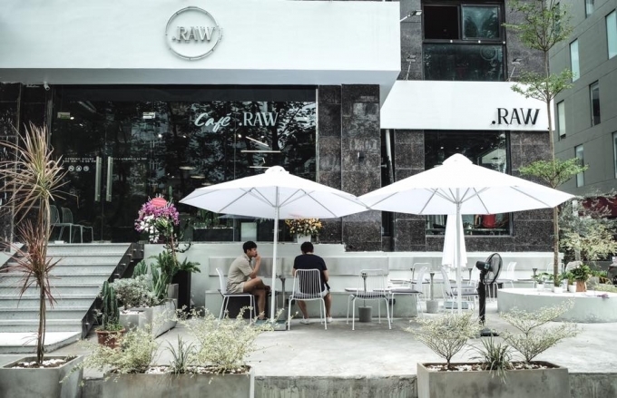 Cafe RAW - Quán cafe hot tại hà Nội thời gian gần đây