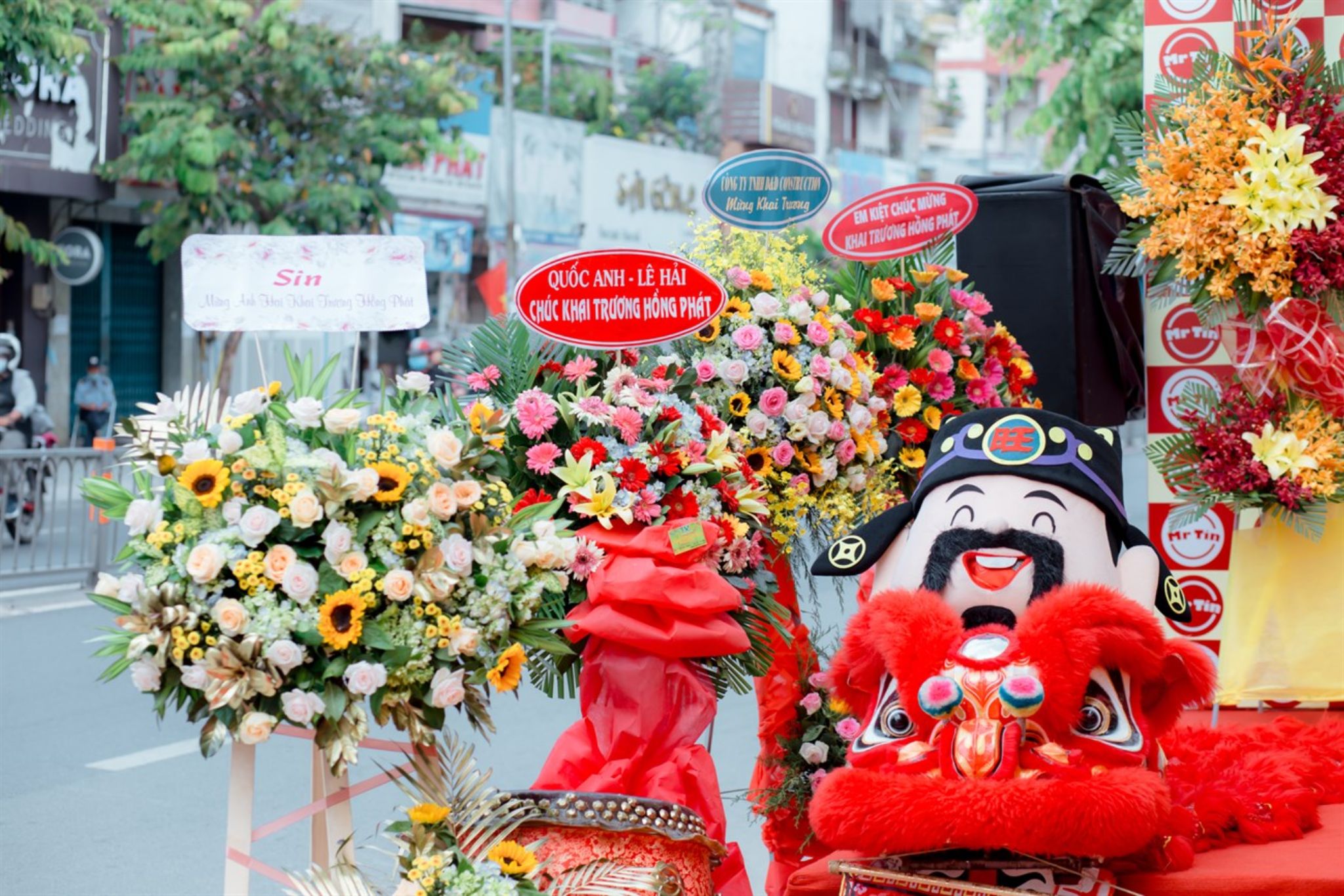 Khai trương quán cafe vào tháng 7 âm lịch