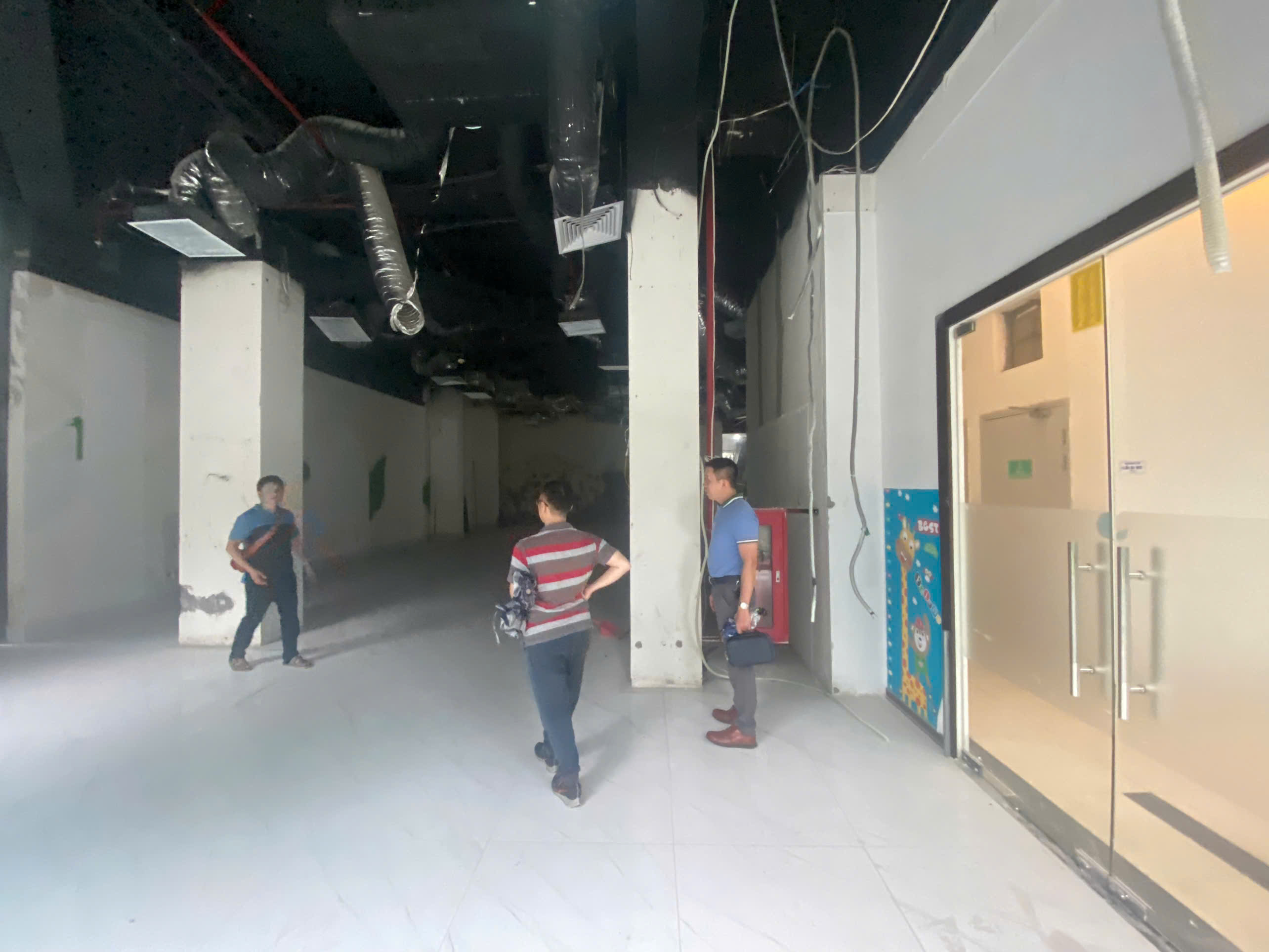 Khảo sát trước khi thi công quán cafe coworking Flow Haus