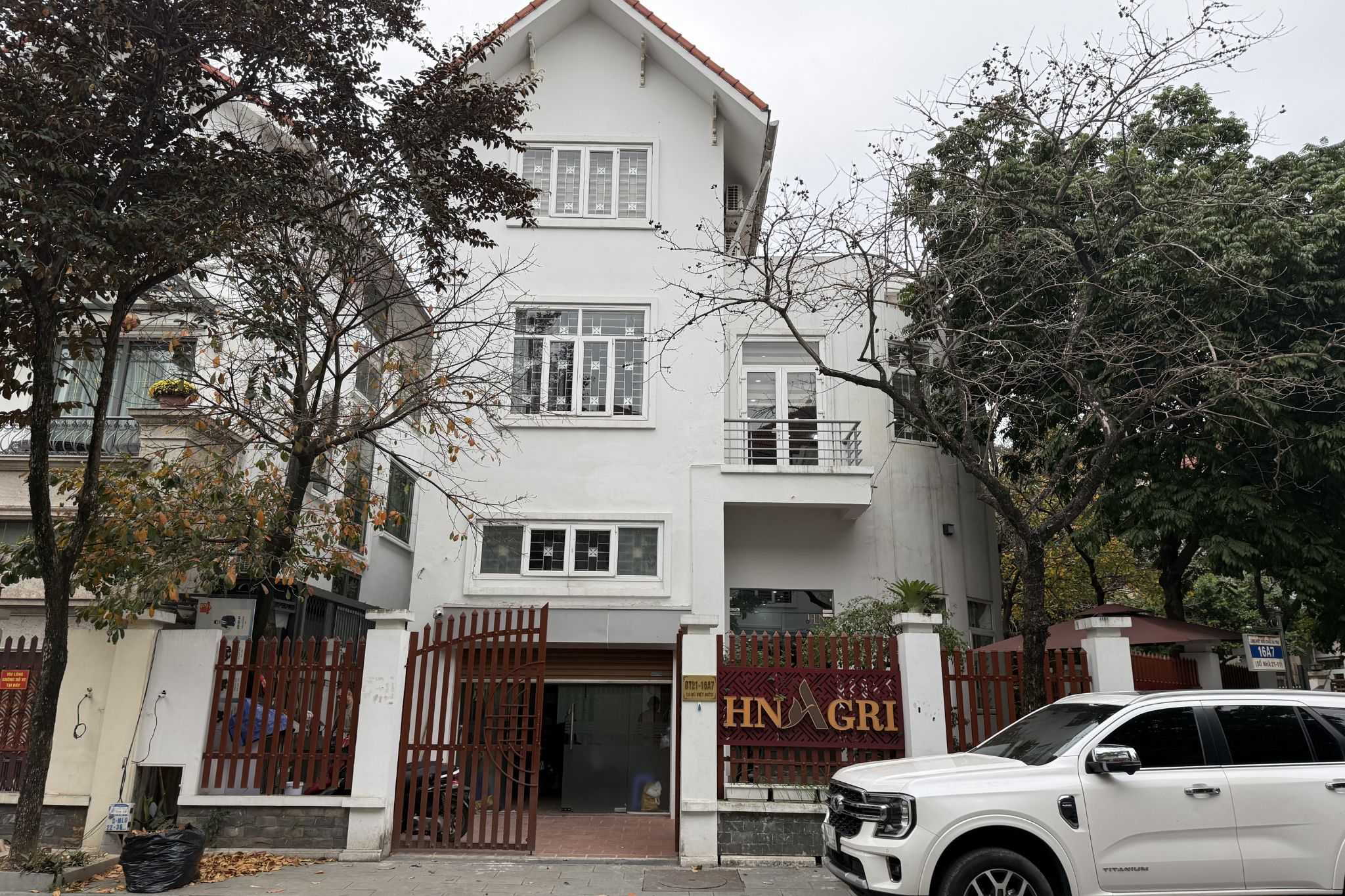 Chi phí mở quán cafe phong cách Rustic